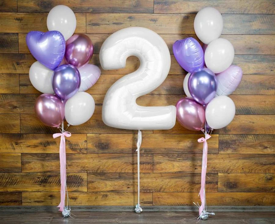 imagine-Balon folie alb perlat cifra 2 – 92cm